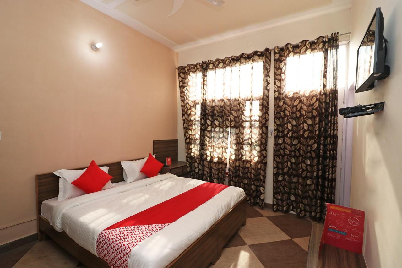Oyo Flagship Mann Bed And Breakfast Rajpura Ngoại thất bức ảnh